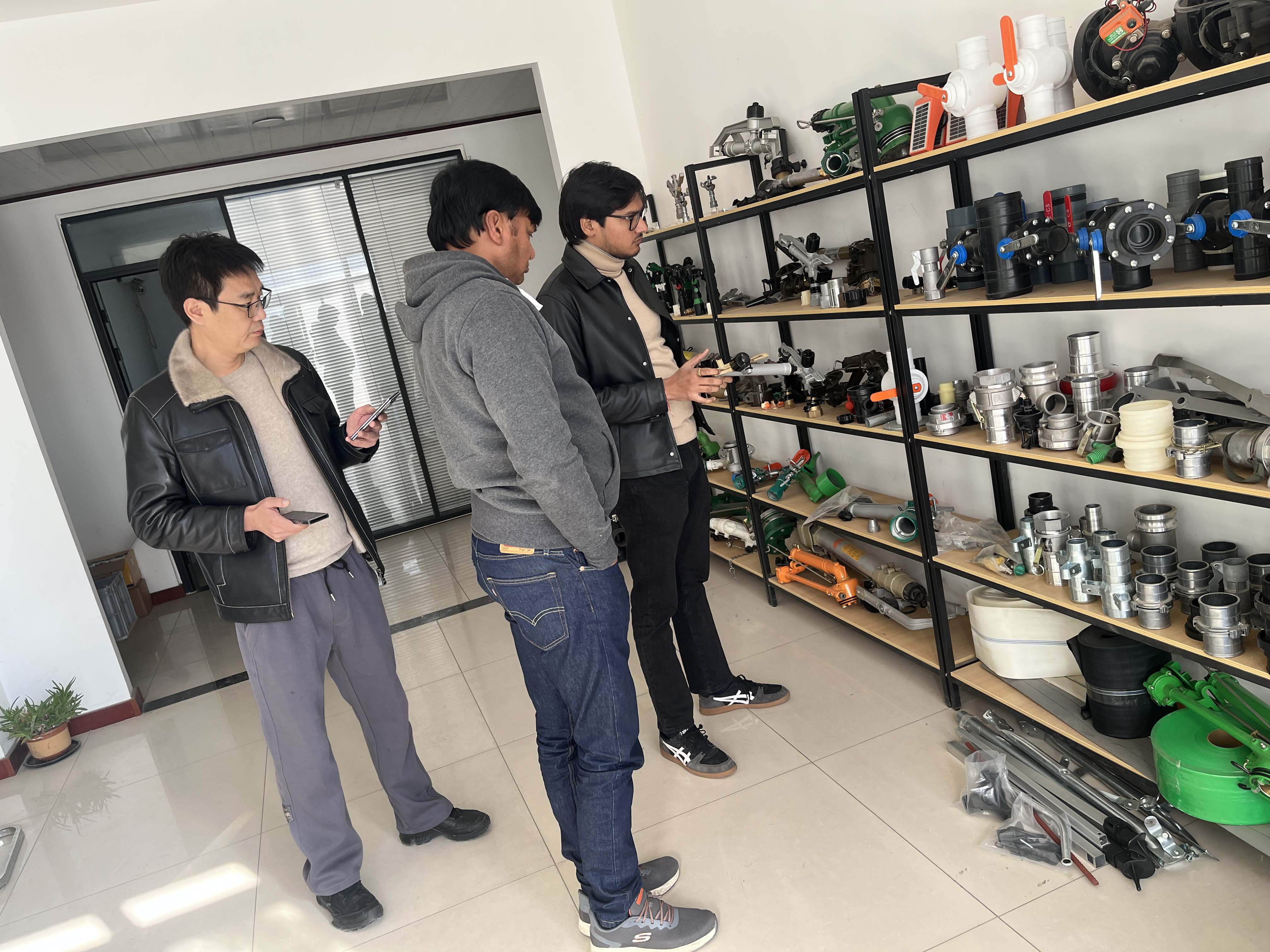 黄石NS40 涡轮喷枪获客户青睐 洽谈批量合作